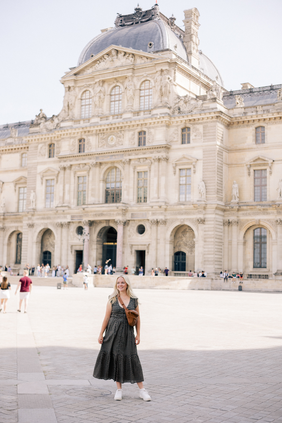 owner-and-photographer-kyleigh-takes-a-trip-to-Paris-France.