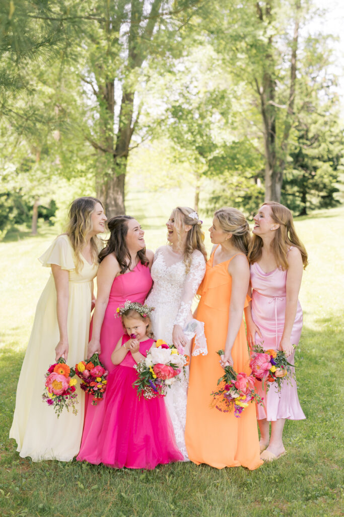 Kyleigh Deen photography, Minnesota Wedding photographer, shares a beautiful summer wedding at Maidenwood in Stockholm, Wisconsin.